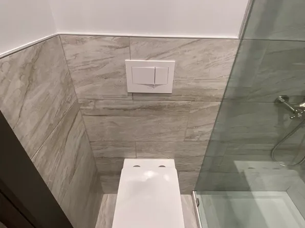 18-69 Stanhope Street image 10 of 23