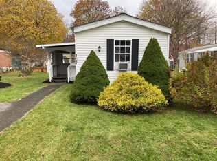 107 Edgebrook Estates Cir, Frankfort, NY 13340