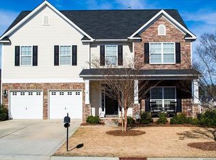 3235 Shadowy Retreat Dr, Matthews, NC 28104