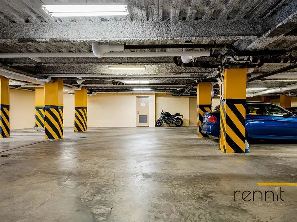 3052 Brighton 01st Street image 13 of 20