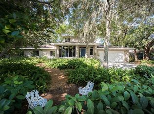 4 Bluff View Dr, Belleair, FL 33756