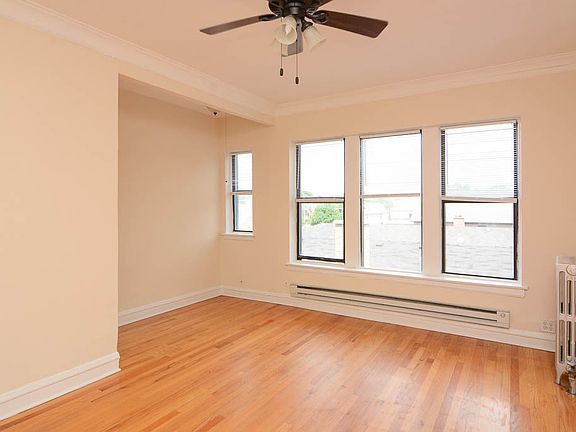 5th image of 4614 N Paulina St APT 412