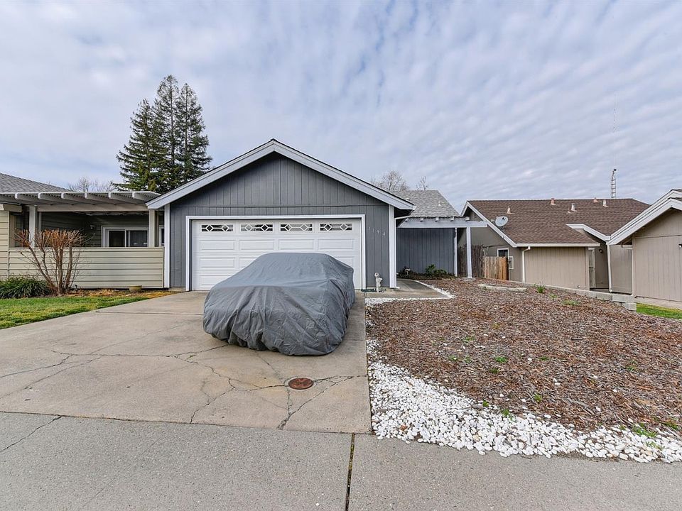 1st image of 1194 Green Hill Dr