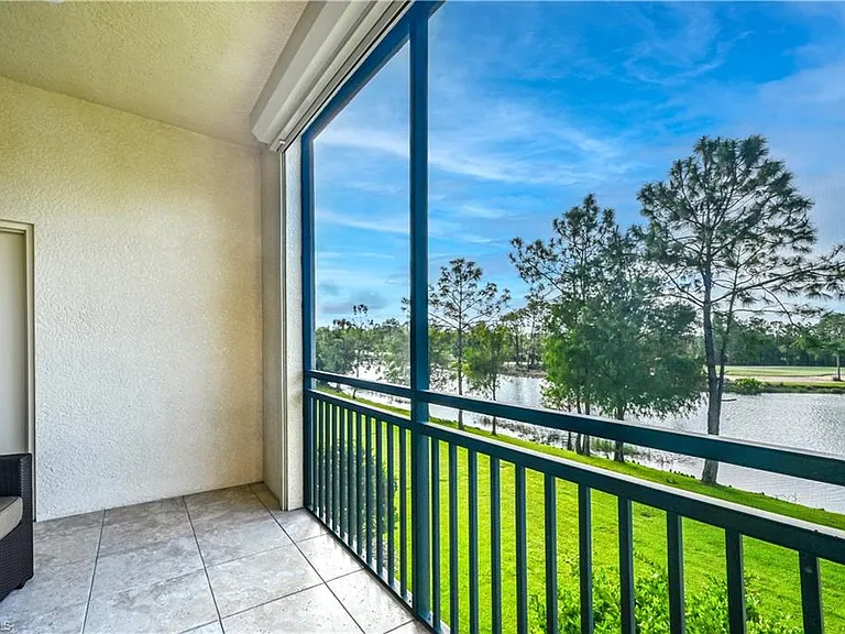 2764 Tiburon Blvd E #3101 — Photo 48