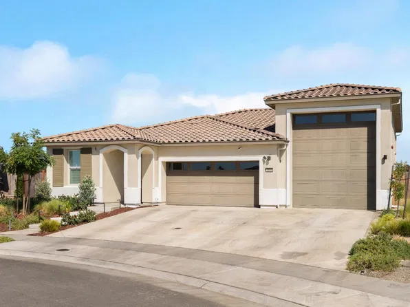 4860 Zinfest Ln, Roseville, CA 95747