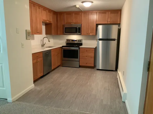 121 North St, Medfield, MA