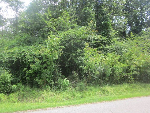 2nd image of 0 Hampton Rd