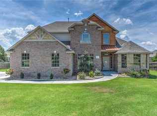 4401 Valley Park, Edmond, OK 73025
