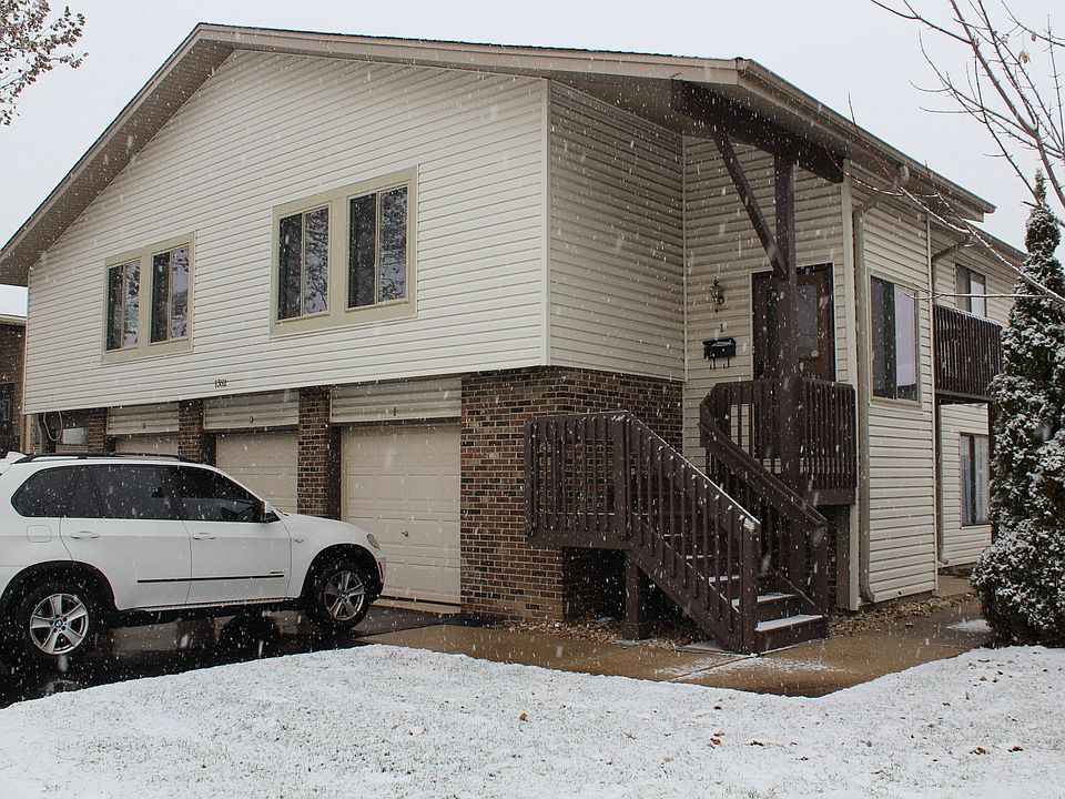 1st image of 1352 Kingsbury Dr Unit 1