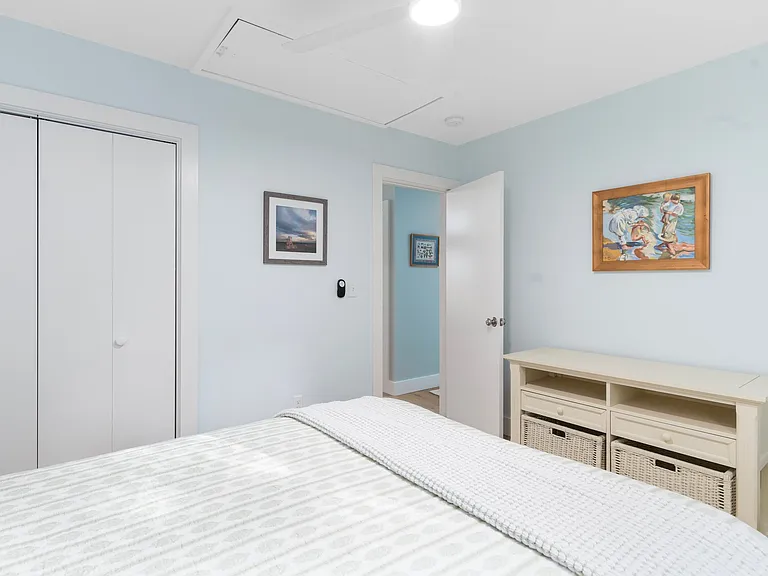 117 Indian Ave — Photo 18