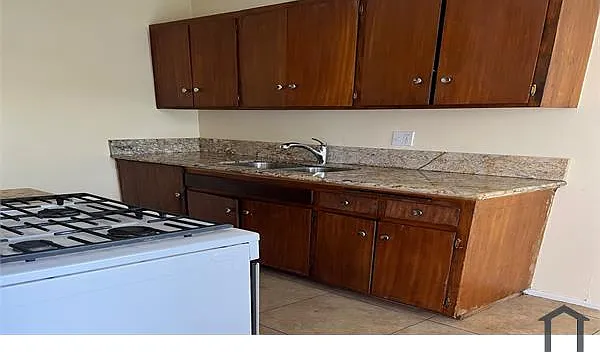 1256 N Placentia Ave #3 — Photo 8