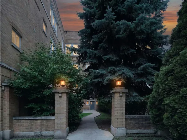 1854 S Central Park Ave #1852-3E, Chicago, IL 60623