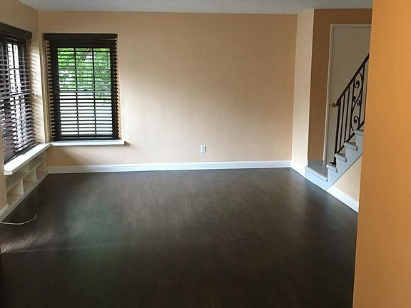 4th image of 4652 Colfax Ave APT 1