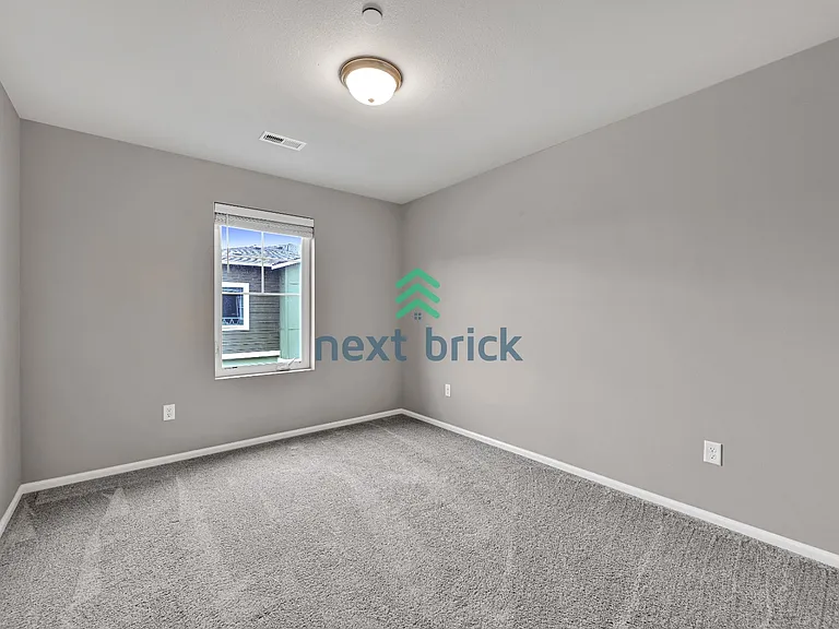 13157 175th Ave E #P-5 — Photo 11