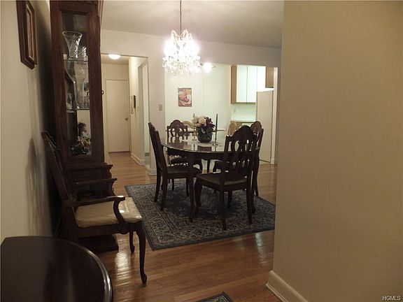 5th image of 1300 Midland Ave APT B31