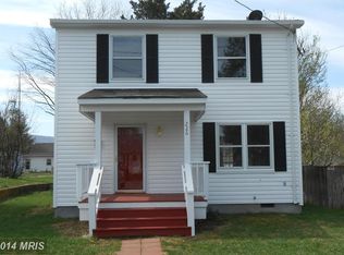 226 E Queen St, Strasburg, VA