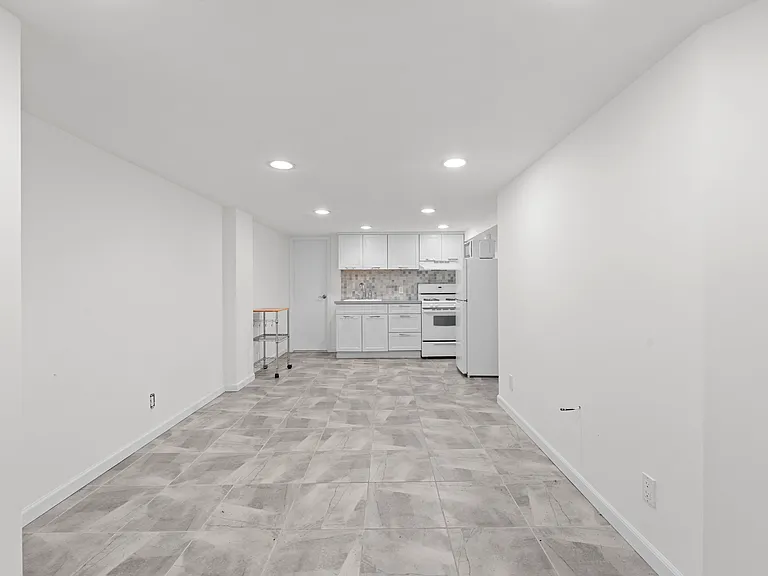 21-62 28th St #1 — Photo 23