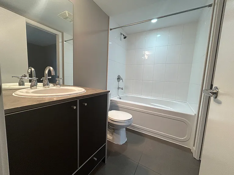 9981 Whalley Blvd #3401 — Photo 11