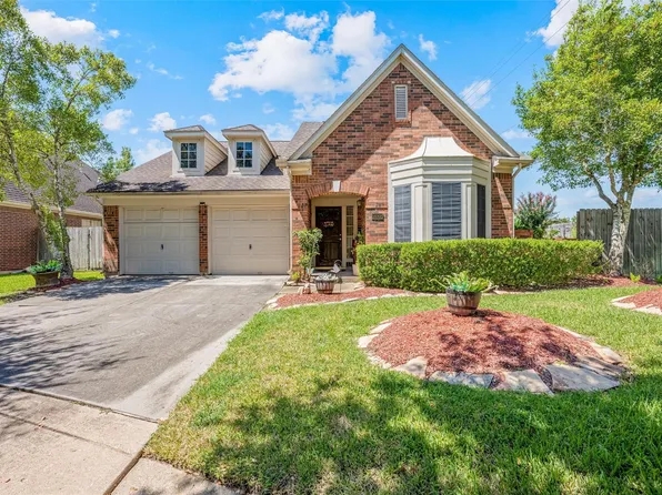 14002 Crown Glen Ct, Houston, TX 77062