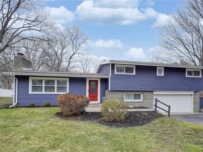 465 Holt Rd, Webster, NY, 14580