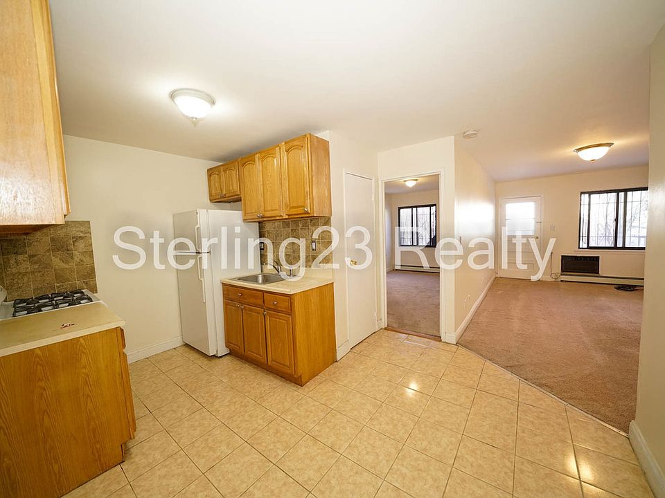 1st image of 32-21 68th St Floor 1