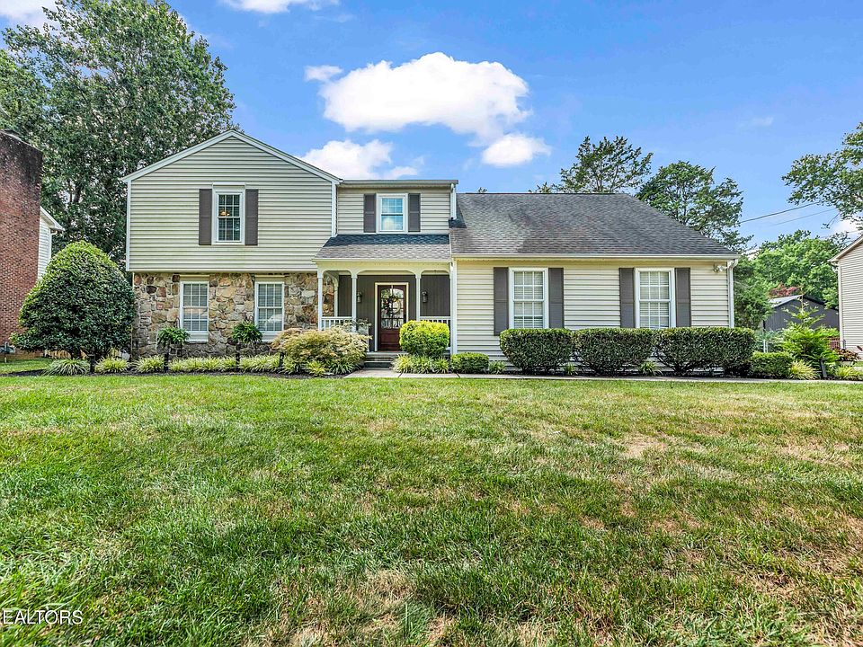1st image of 9029 Candlewood Dr