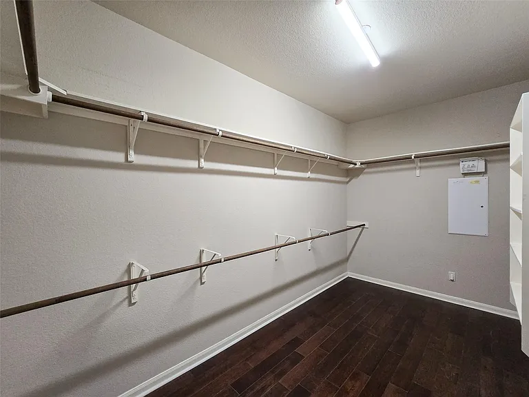 600 S Frontier Ln — Photo 21