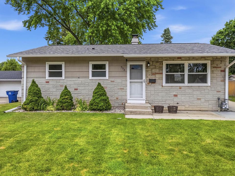1st image of 733 9th STREET