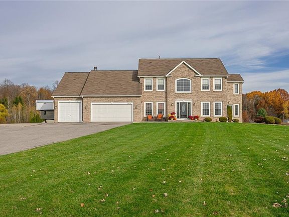 2nd image of 2926 Westside Dr