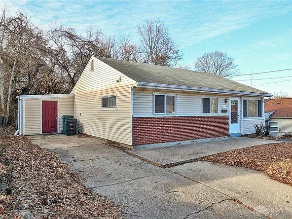 2nd image of 577 Trenton Ave