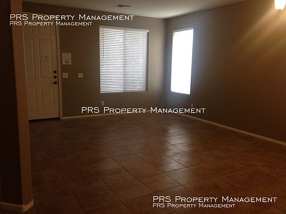 2nd image of 4401 E Augusta Ave