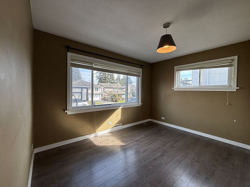 Burnaby Apartment for rent - 2 Bedrooms — photo 8