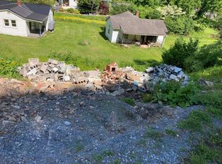 990 Matson Dr, Marion, VA 24354