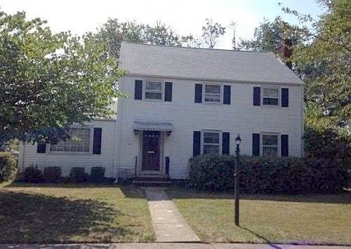 1st image of 15 Willow St #1X