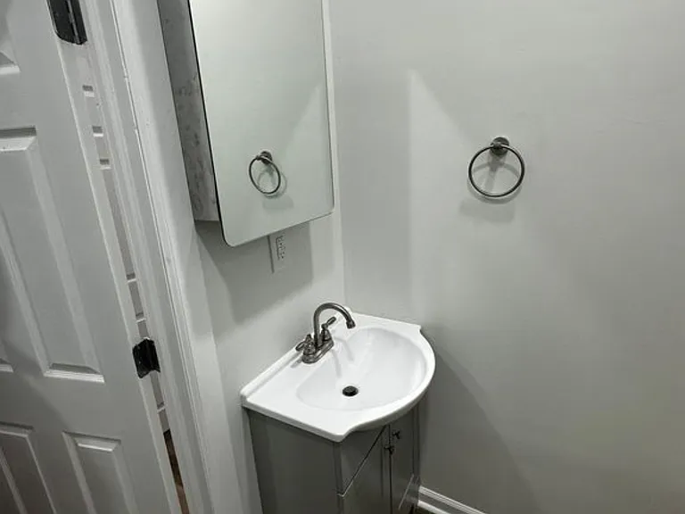 313 Elm St #2 — Photo 1