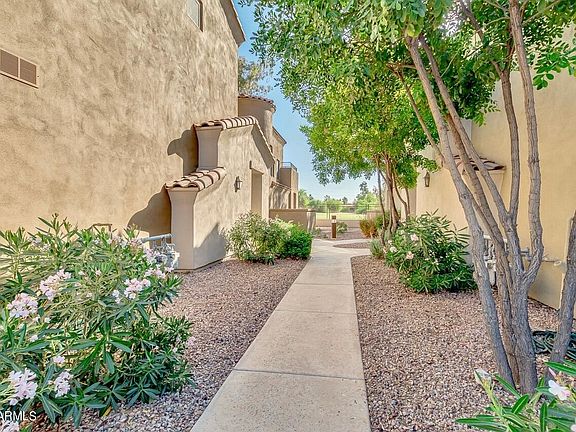 4th image of 3131 E Legacy Dr Unit 2036