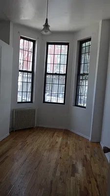 Rented by Grand & Co. | media 15