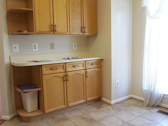 4th image of 5606 Truitt Farm Ct