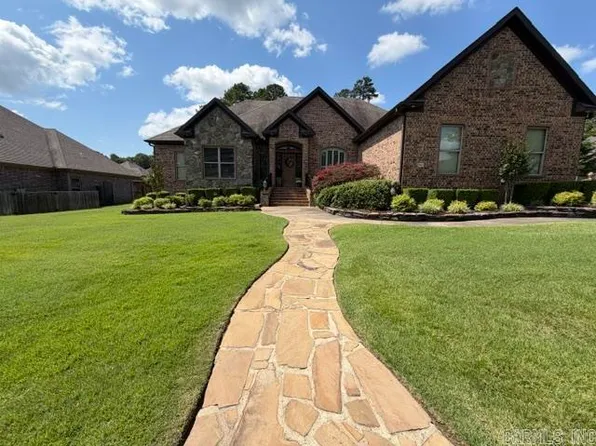 2405 Valley Dr, Searcy, AR 72143