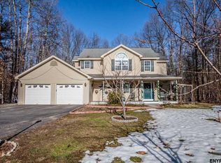 14 White Birch Ln, Gansevoort, NY 12831