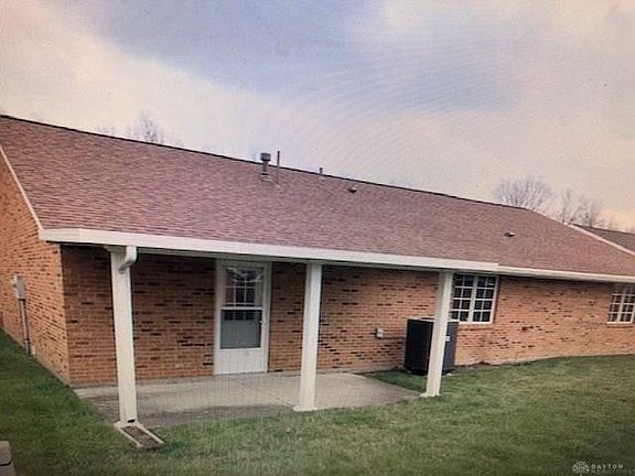 3rd image of 6683 Willow Creek Dr
