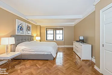 Rented by Brown Harris Stevens