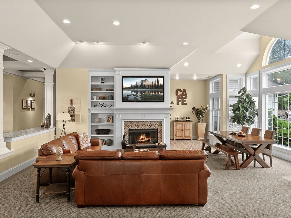 Clubhouse Media Room