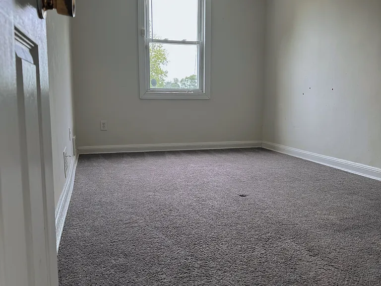 966 Argyle Rd — Photo 13