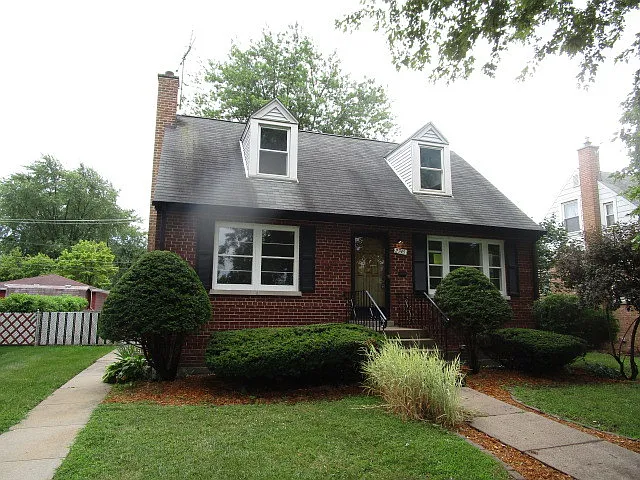 2745 178th St photo 1