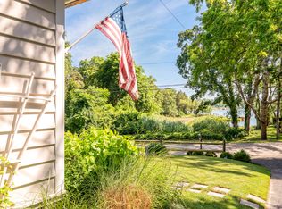 45 Towd Point Rd, Southampton, NY 11968