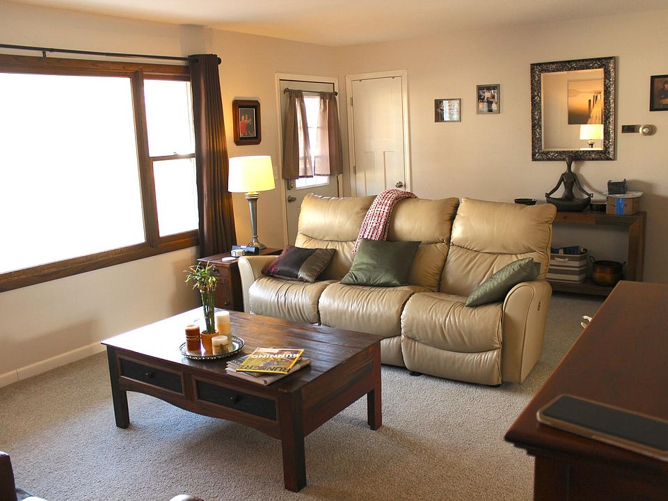 1st image of 605 N Winter St #1