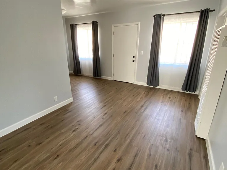 4303 W Adams Blvd #1 — Photo 6