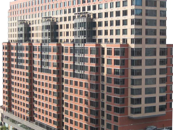 222 East 34th Street 2408 image 1 of 1