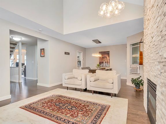 3rd image of 40-9036 208th St #40